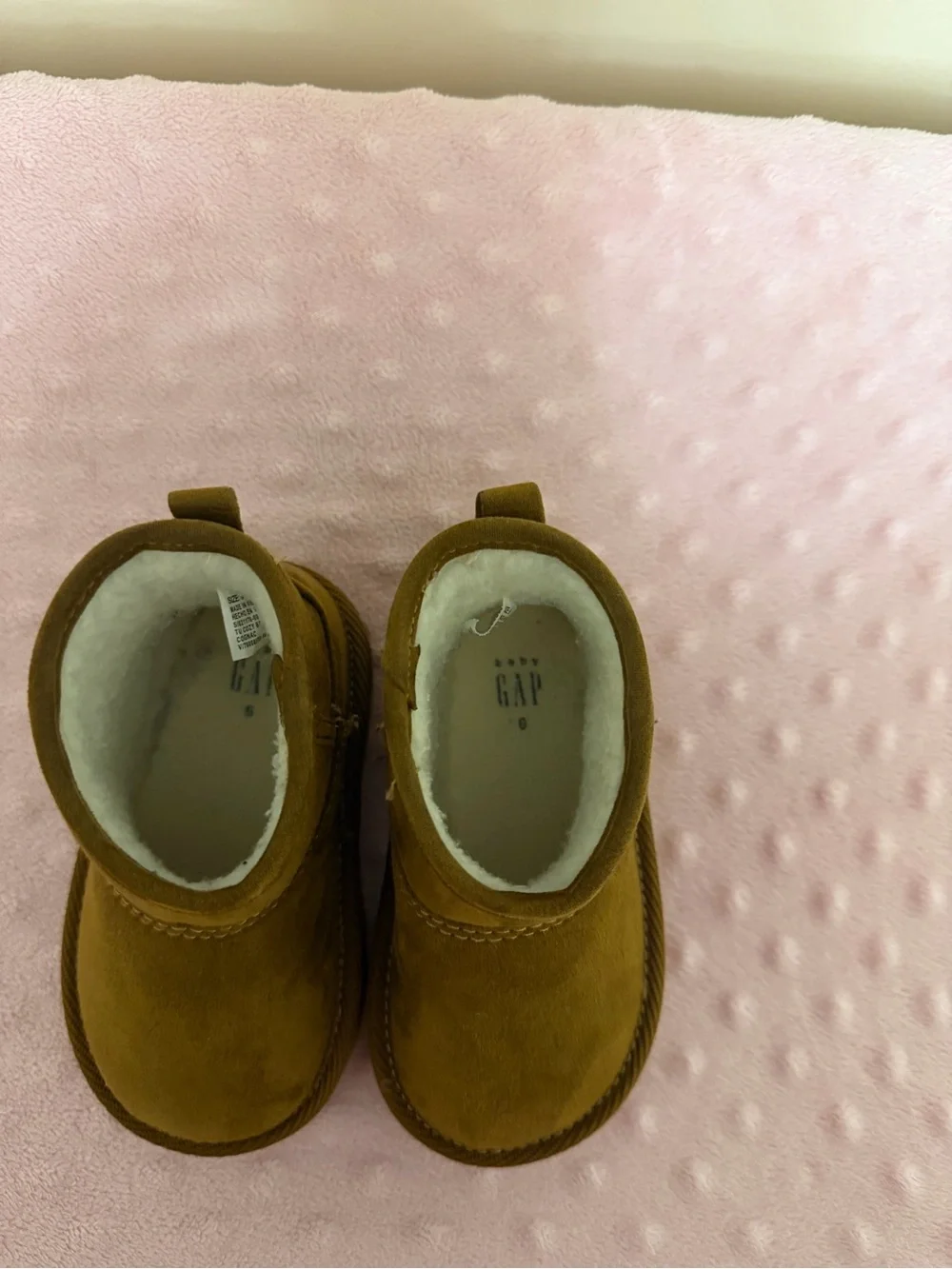GAP Toddlers Tan Suede Slip-On Boots